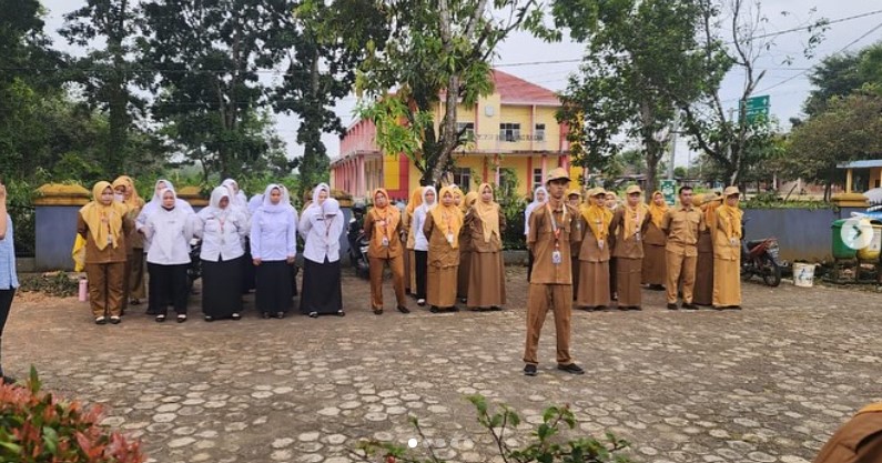 Kegiatan Apel Rutin UPTD Puskesmas Tanjung Raman